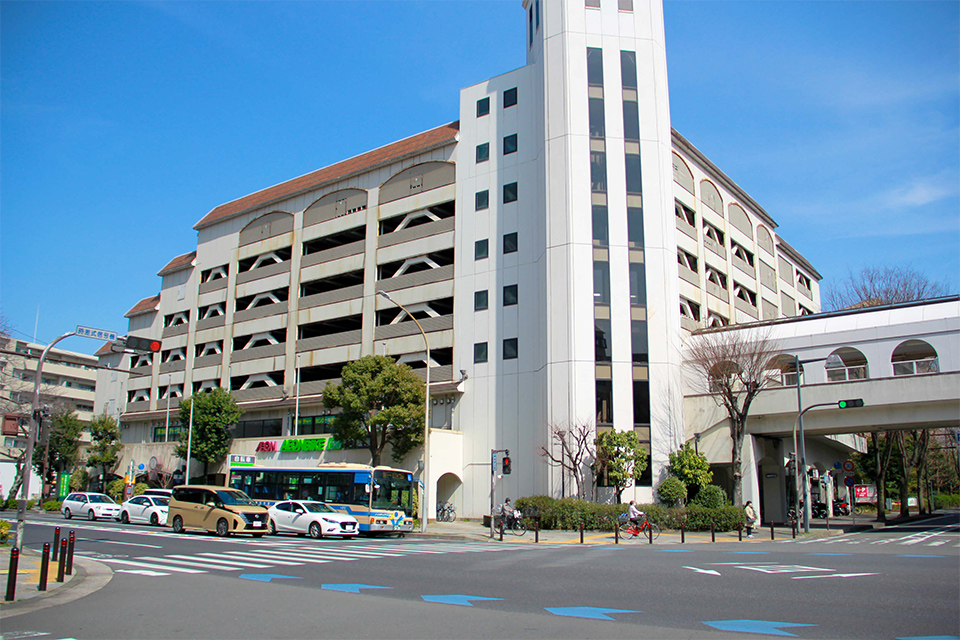 マイゴルイオン本牧店