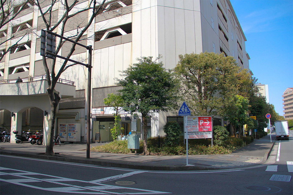 マイゴルイオン本牧店